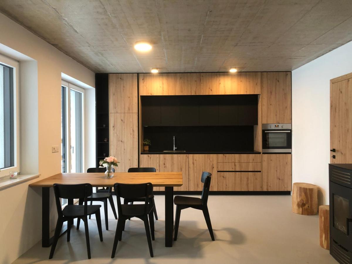 Holiday House Smuc Краньска Гора Экстерьер фото